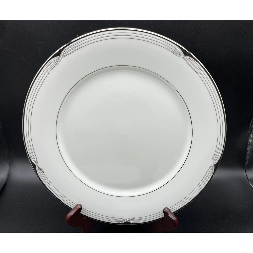 LENOX ERIN Debut Collection Fine Bone China Luncheon Set For 4 (14 Pieces)